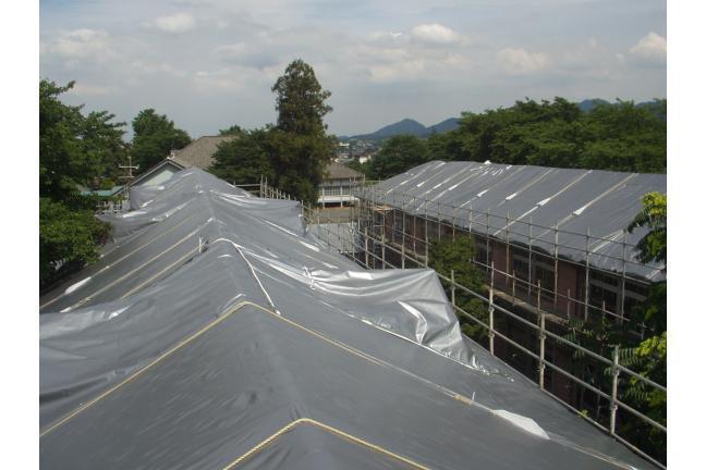 妙义宿舍、浅间宿舍的屋顶修理的光景④